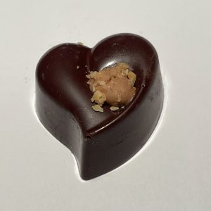Almond (dark)