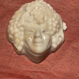 Princess Eugenie Praline White 36%